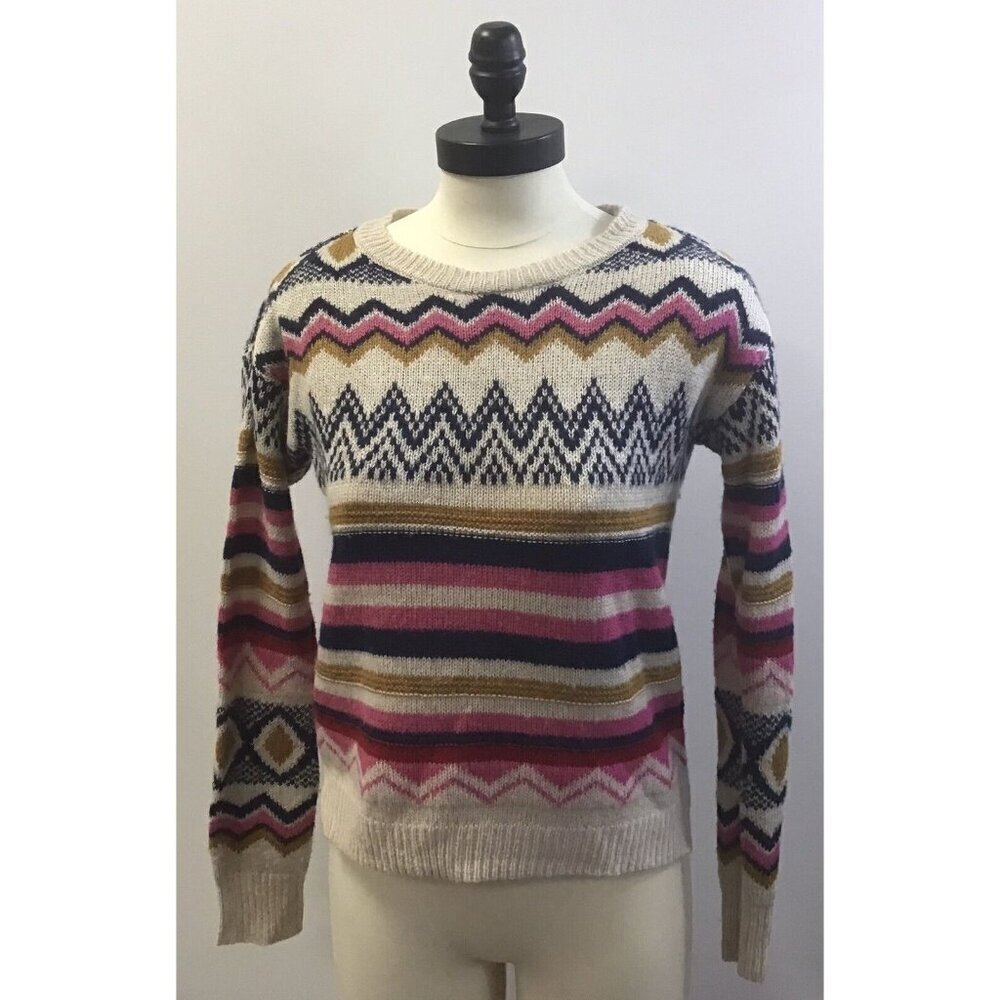 Womans Cute No Boundaries Small Sweater